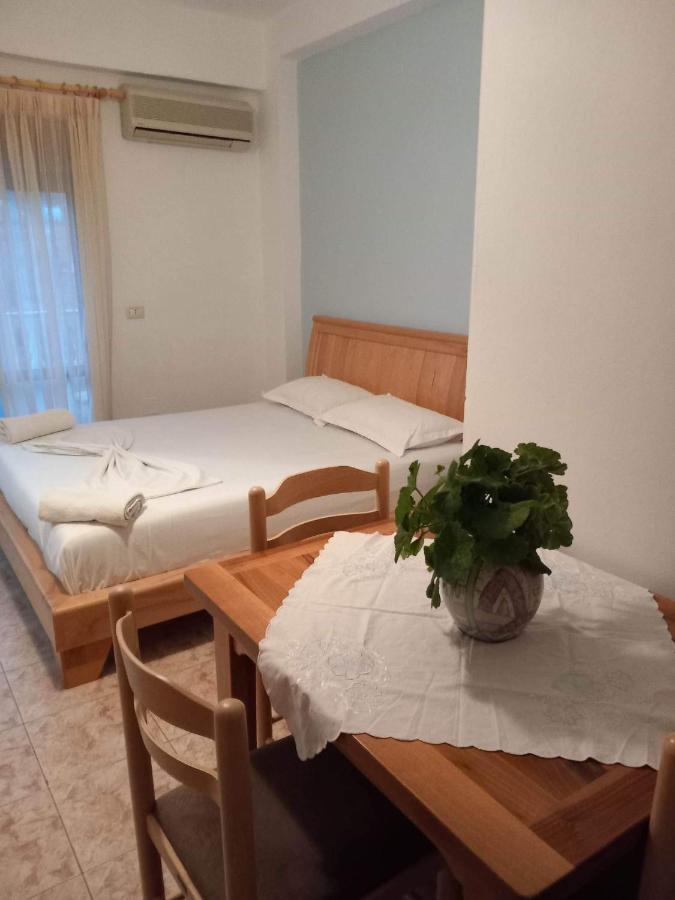 Irini'S Guesthouse كيبارو المظهر الخارجي الصورة