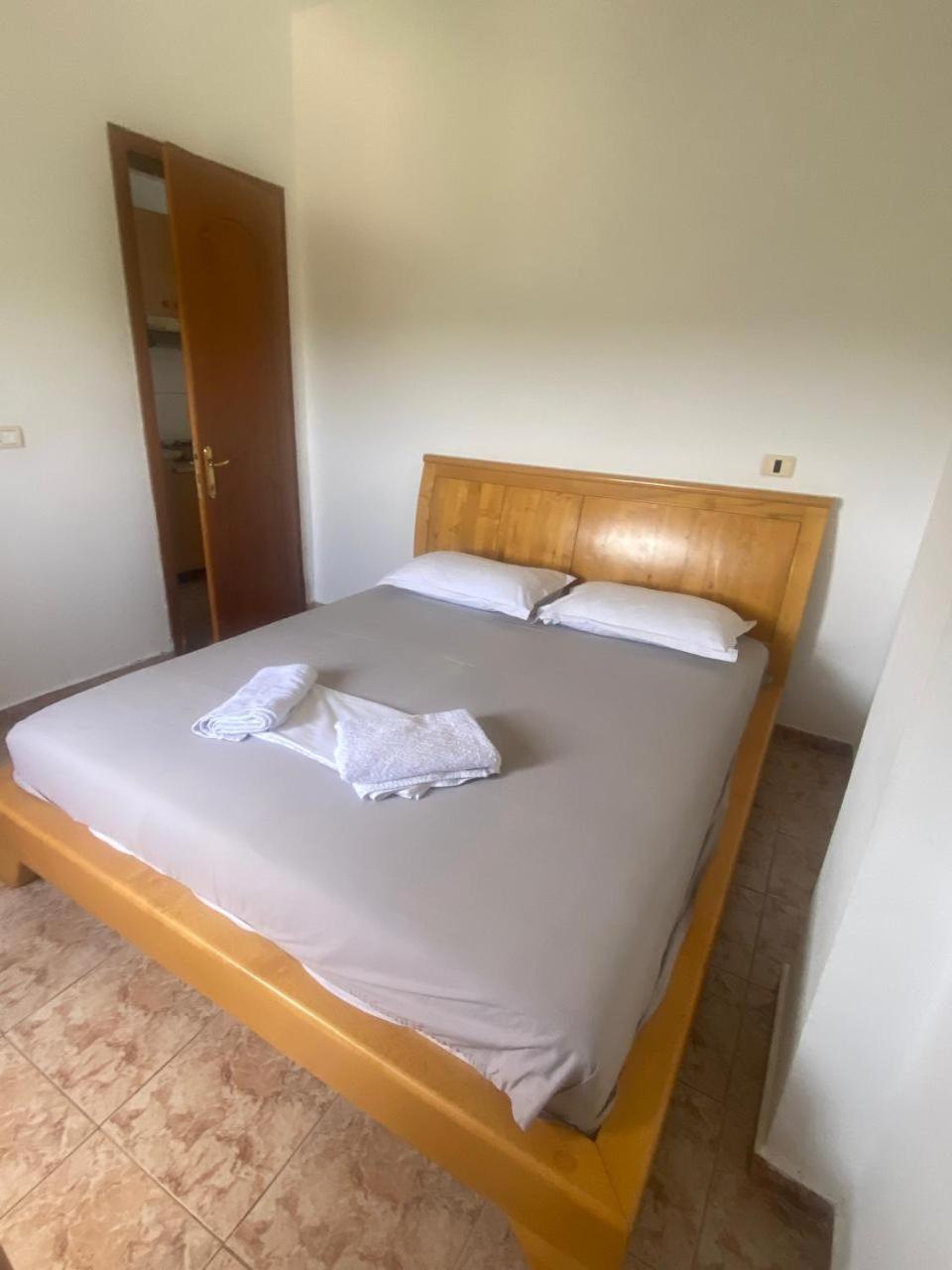 Irini'S Guesthouse كيبارو المظهر الخارجي الصورة