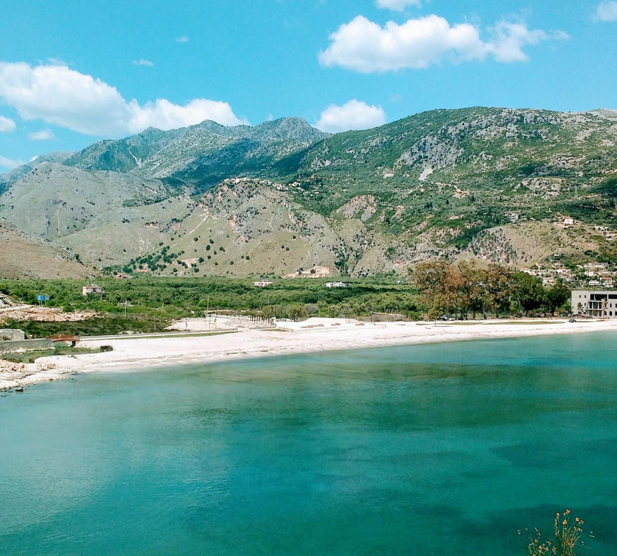 Irini'S Guesthouse كيبارو المظهر الخارجي الصورة